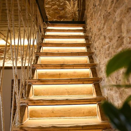 Ferienwohnung La Nuit D'Amelie Norma Exterior foto